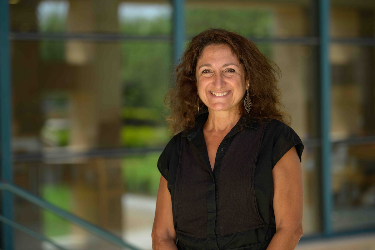 A headshot of a woman