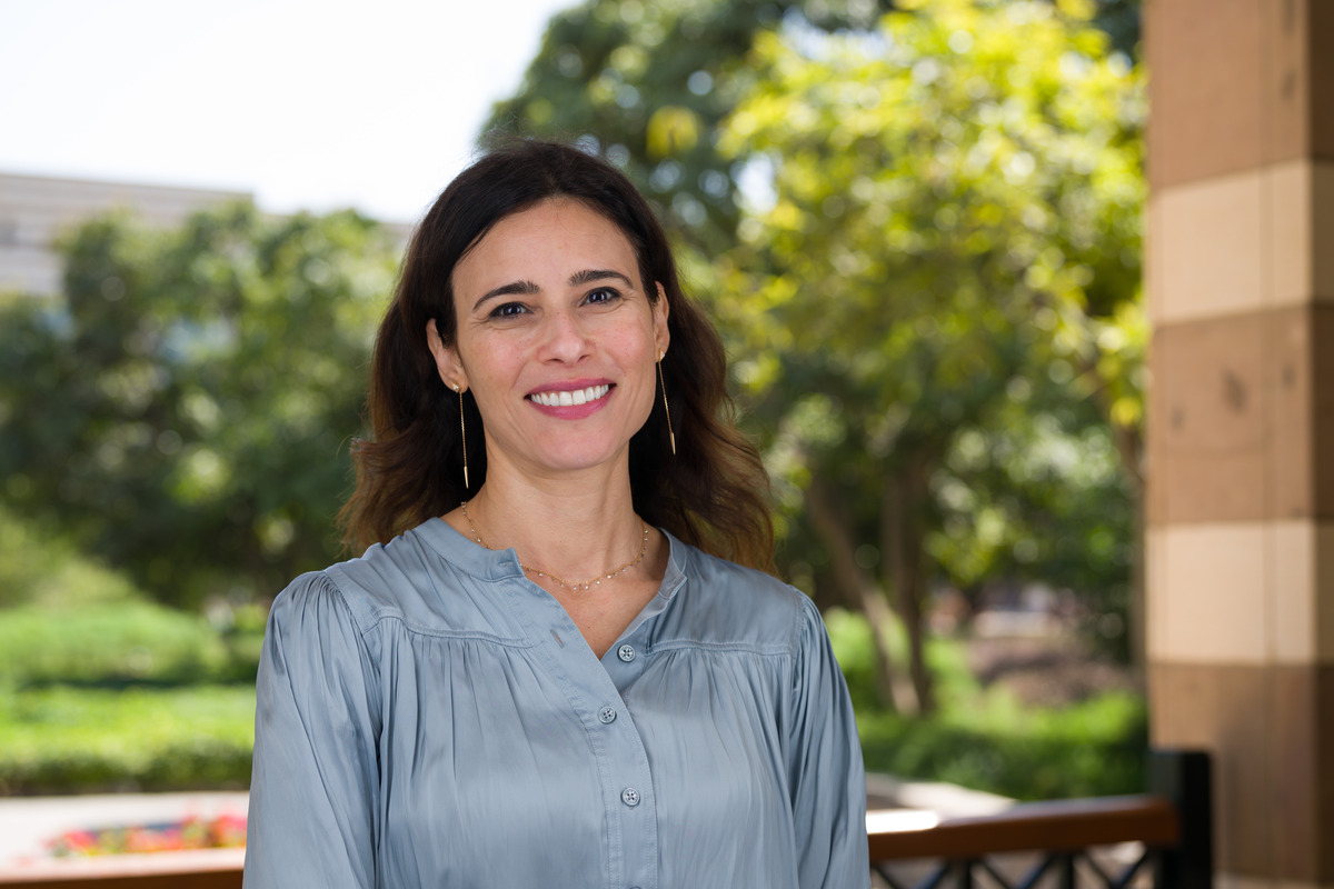 Dr. Nadine Sika's image