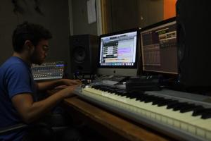 Karim Nasr music student winner of Valarie Farag Music Award for 2023